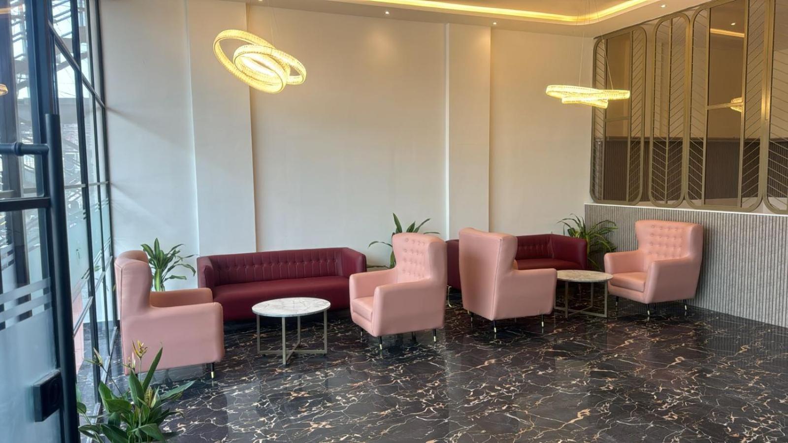 Grand Continent Hotel Gachibowli Near Us Consulate Exterior photo